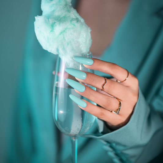 Fresh Mint Esmalte Semipermanente Saute Nails 8ml.