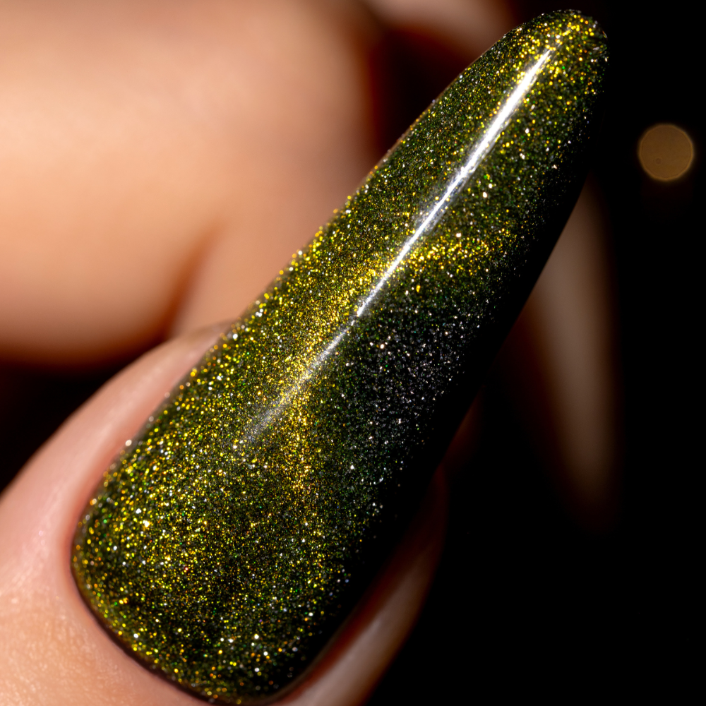 Cat Eye Effect esmaltes semipermanentes Saute Nails 4x8ml.