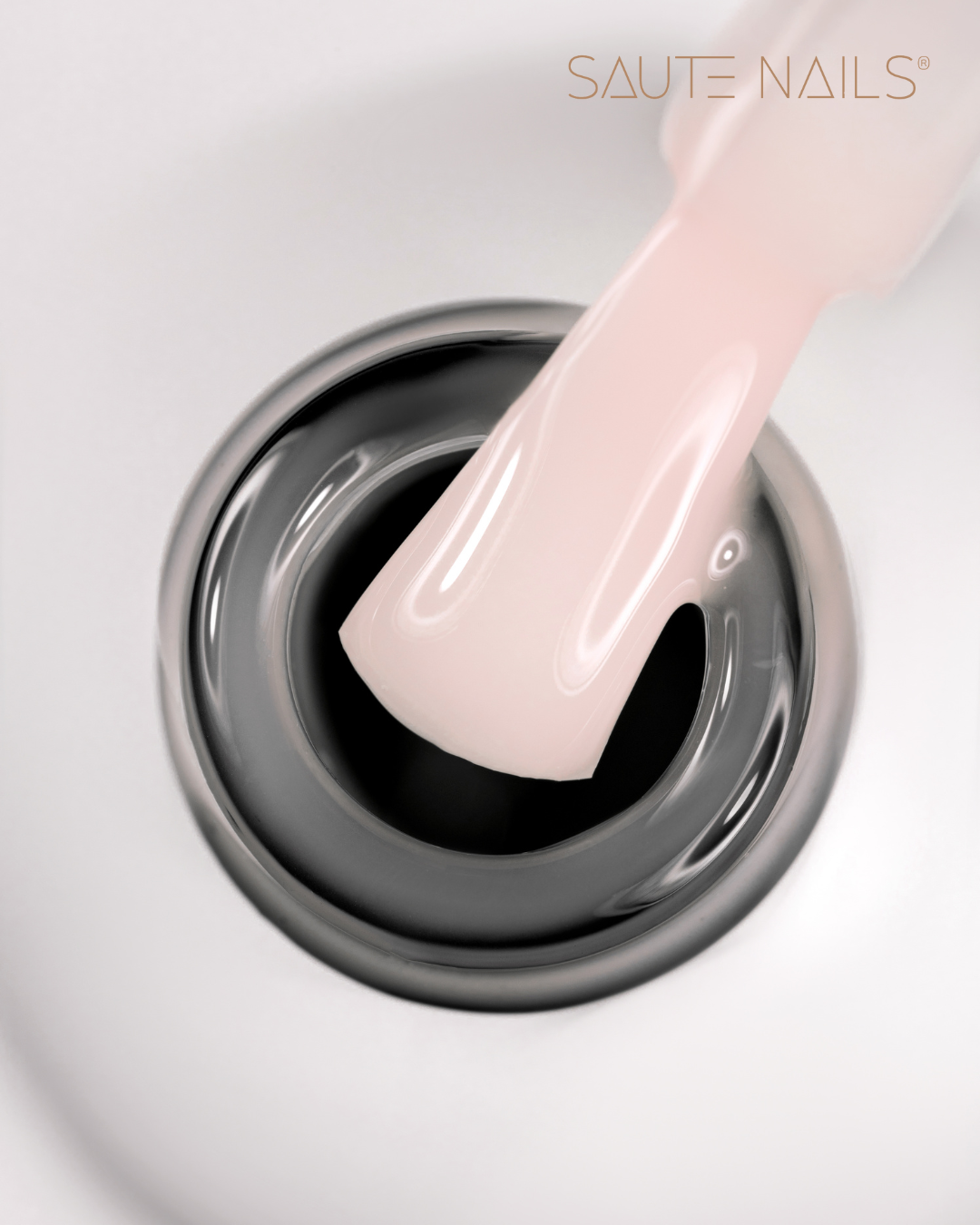 Top Smoot No Wipe Saute Nails 8ml.