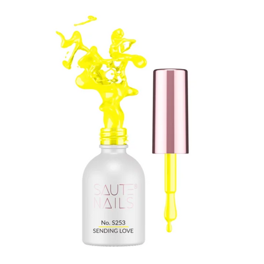 Sending Love Esmalte Semipermanente  Saute Nails 8ml.