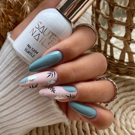 Turtle Esmalte Semipermanente Saute Nails 8ml.