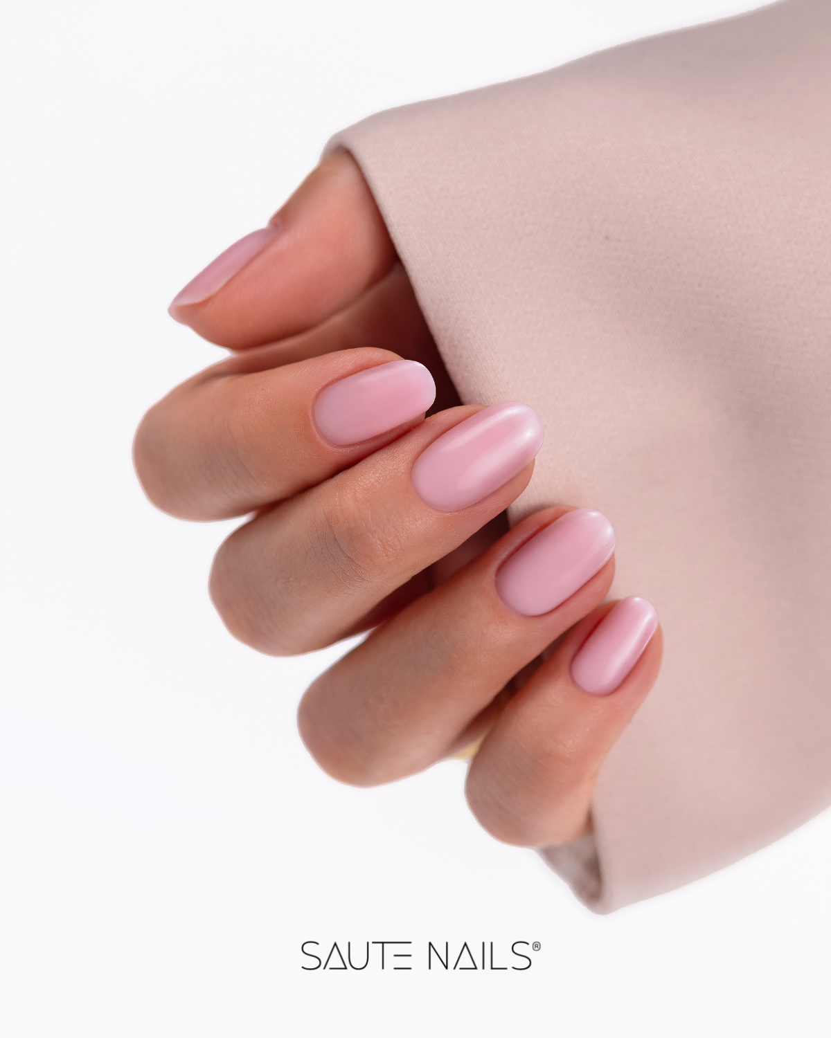 Gentle Kiss BiB Level Up Saute Nails 8 ml.