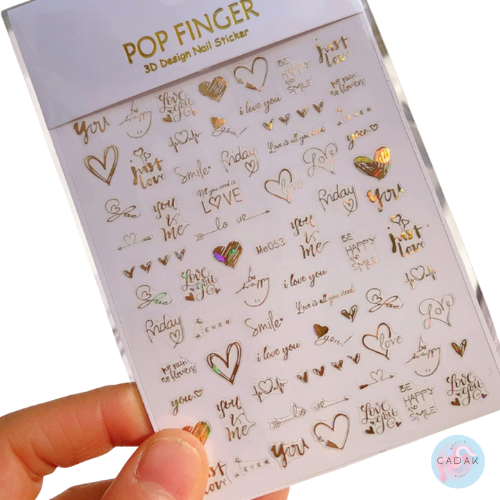 Sticker para uñas en forma de corazón dorado – 1 unidad – CADAK Beauty Supply