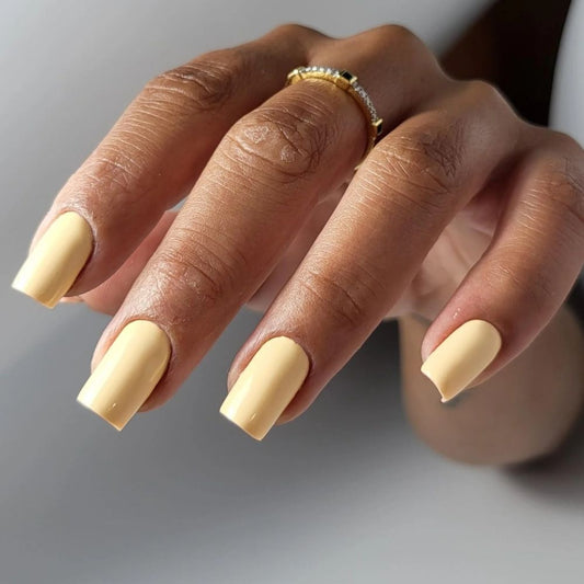 Safari Esmalte Semipermanente Saute Nails 8ml.