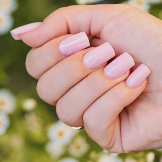 Top Milky No Wipe  Acabado Lechoso Natural Saute Nails 8ml.